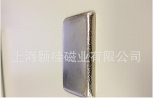 單面磁鐵和雙面磁鐵之間的不同之處？
